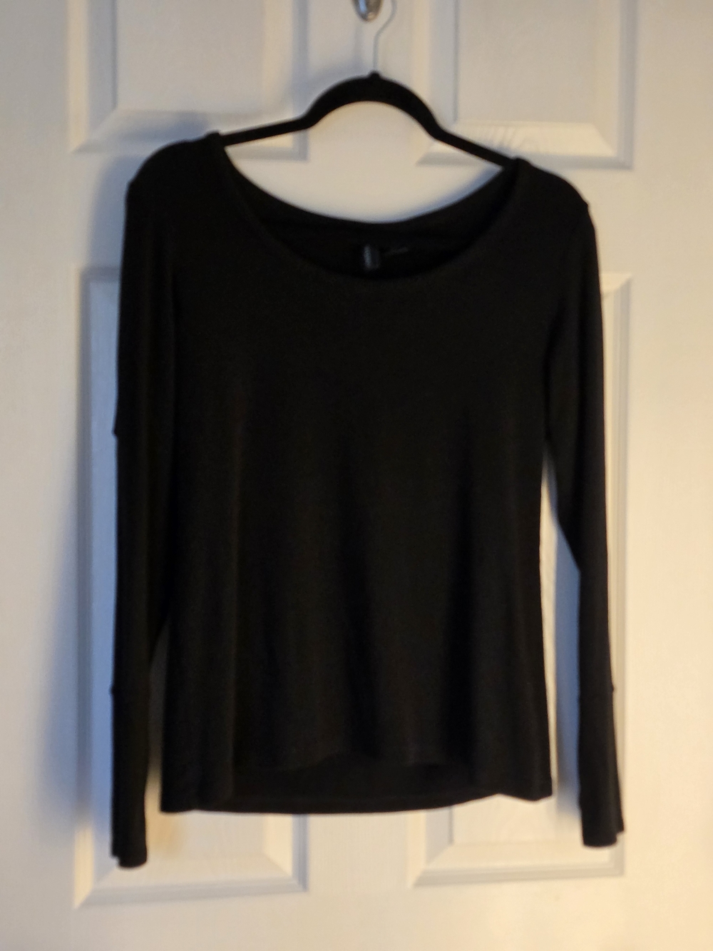 Cynthia Rowley Black Long-Sleeve Scoop Neck Top -Women's Large